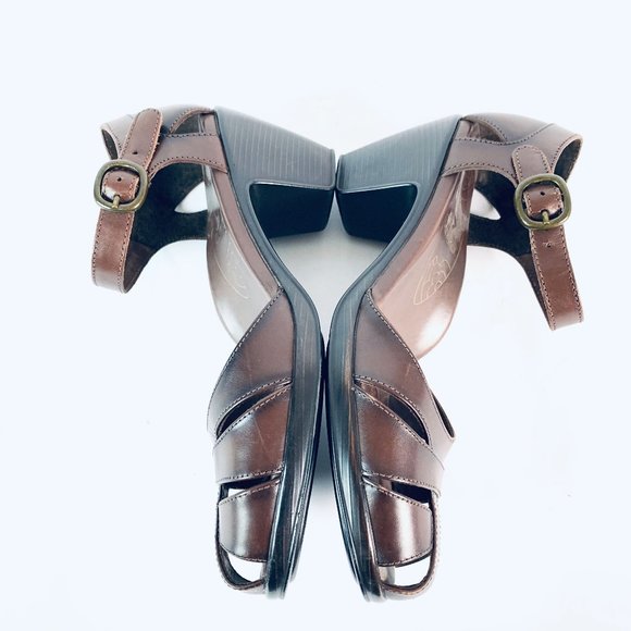 *DANSKO mary jane ankle strap sandal heels - Picture 5 of 8